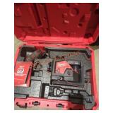 Milwaukee M12 green 360 3 plane laser kit