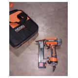 RIDGID Pneumatic 18-Gauge 1ï¿½" Finish Stapler