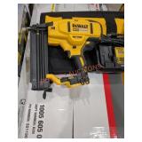 DeWalt 20v 18 Gauge Brad Nailer Kit, missing
