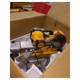 DEWALT 12" Compound Miter Saw 15 Amp Corded