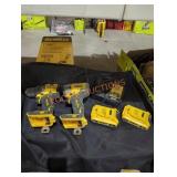 DeWalt 20v 2 tool combo w/  2 ah batteries&