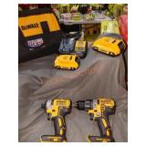 DEWALT Cordless Brushless Drill/Impact