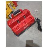 Milwaukee M18 & M12 Rapid Charge Station