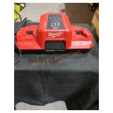 Milwaukee M18 Dual Bay Simultaneous