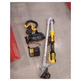 DEWALT cordless String Trimmer Kit