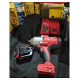 Milwaukee M18 1/2" high torque impact wrench kit