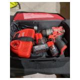 Milwaukee M12 1/2" Drill/Driver Kit
