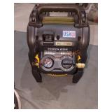 DEWALT 2.5 Gal.140 psi  Cordless Air Compressor