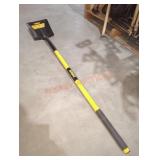 DeWalt 47" Fiberglass Handle Transfer Shovel