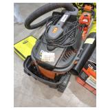 RIDGID 4 Gal corded Wet/Dry Shop Vacuum