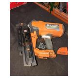 RIDGID 18V Cordless 21ï¿½ 3ï¿½" Framing Nailer