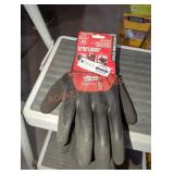 Milwaukee 9"/L Cut Level 3 Dipped Work Gloves