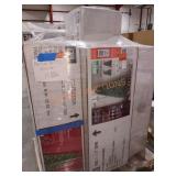 Miscellaneous Christmas Items Skid Lot