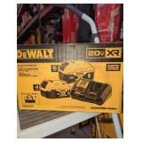 DeWalt 20V 4/6Ah Battery and Charger Combo