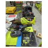 Ryobi 18v evercharge 18v hand vacuum kit
