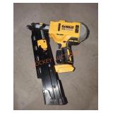 DeWalt 20V 21ï¿½ Round Head Nailer