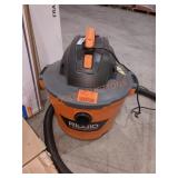 RIDGID 9 Gal. 4.25 Peak Wet/Dry Shop Vacuum