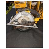DEWALT Cordless 6.5" Sidewinder Style Circular Saw