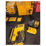 DEWALT Cordless 23 Ga Pin Nailer Kit