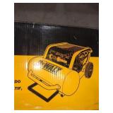 DEWALT 225PSI MAX 4.5 Gal. Electric compressor