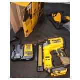 DEWALT Cordless 23 Gauge Pin Nailer Kit