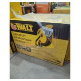 DeWalt 12" single bevel compound miter saw