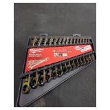 Milwaukee 15pc Metric Ratcheting Wrench Set