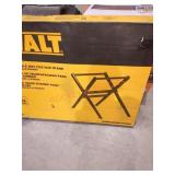 DeWalt heavy duty portable Wet tile Saw stand