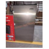 Magic Chef 3.3 cu ft Compact Refrigerator