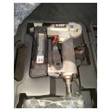 Porter cable 23ga 1 3/8" pin nailer kit
