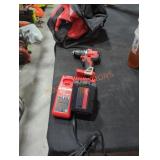 Milwaukee M18 drill driver kit