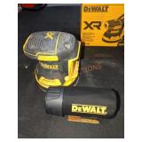 DEWALT 20V 5" variable speed random orbit Sander