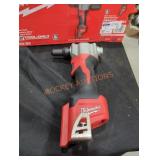 Milwaukee M12 rivet tool