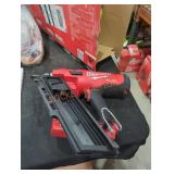 Milwaukee M18 30ï¿½ framing nailer