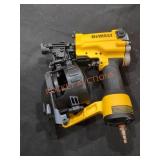 DeWalt 15ï¿½ Coil Roofing Nailer