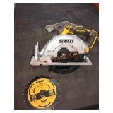 DeWalt 20V 6 1/2" circular saw, tool Only