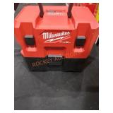 Milwaukee M12 1.6 Gallon Wet Dry Vacuum