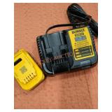 DeWalt 20v POWERSTACK, Battery & Charger