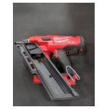 Milwaukee M18 30ï¿½ Framing Nailer