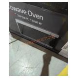LG Smart inverter microwave oven 2 cu ft