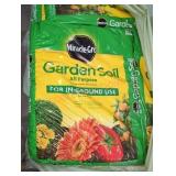 Miracle-Gro All Purpose Garden Soil