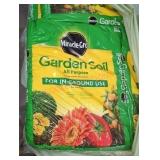 Miracle-Gro All Purpose Garden Soil
