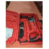 Milwaukee Corded 1" Rotary Hammer Kit