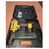DeWalt Pneumatic 18GA Brad Nailer