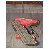 Milwaukee M18 30ï¿½ Framing Nailer