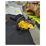 DeWalt 20v 12" compact chainsaw