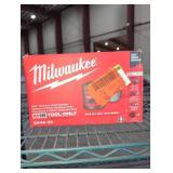 Milwaukee M18 Random Orbit Sander