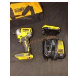 DEWALT 20v 1/4" Impact Driver Kit