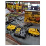 DeWalt 20v  4 ah & 6 ah batteries and charger