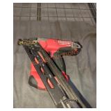 Milwaukee M18 15GA Finish Nailer